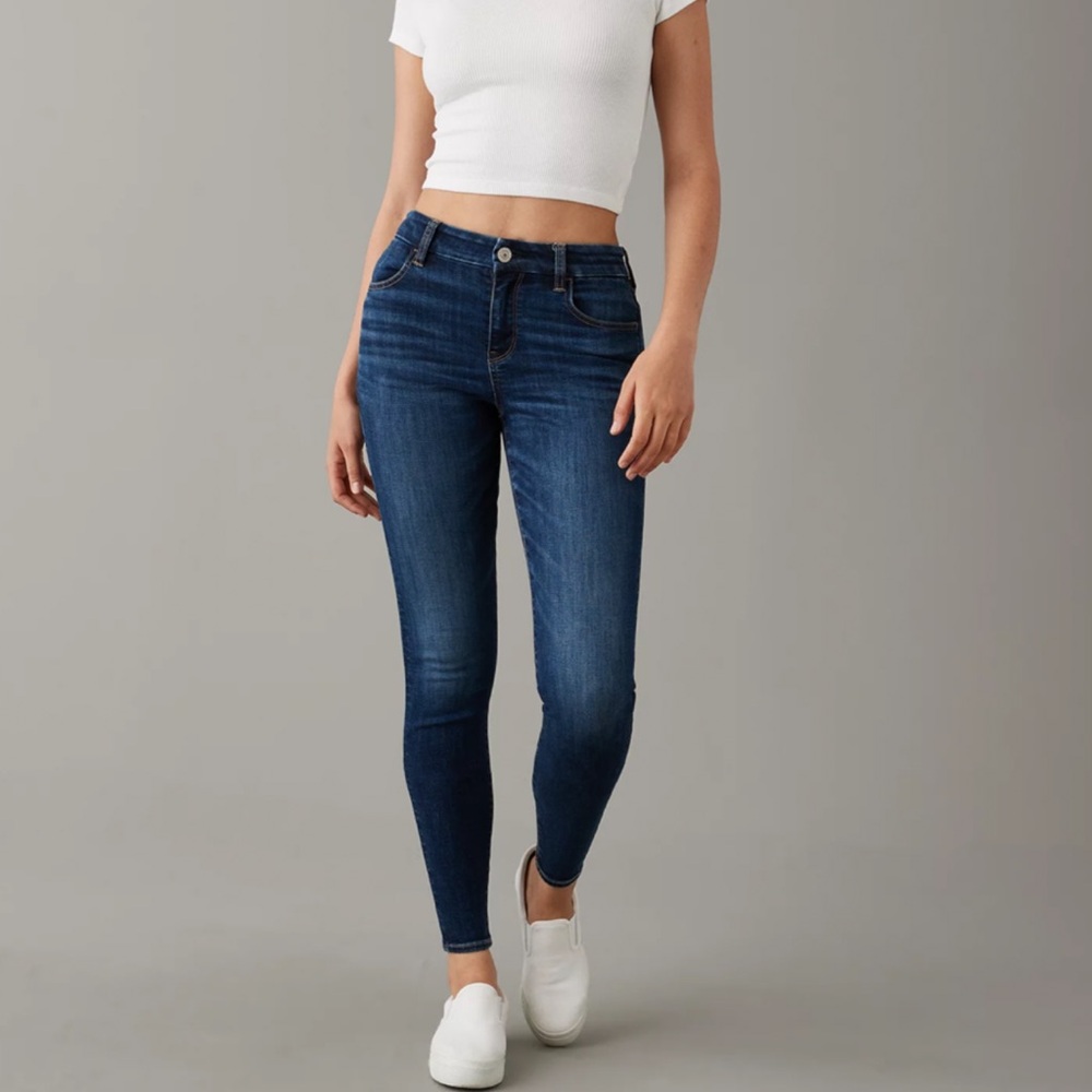 American Eagle Next Level Stretch Dark Blue Jeans Women’s 4
